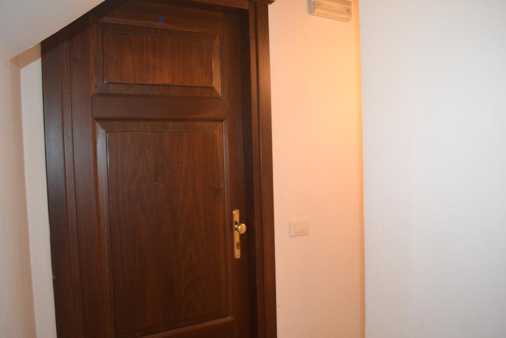 Suites Imperiali Guest House Ρώμη Εξωτερικό φωτογραφία